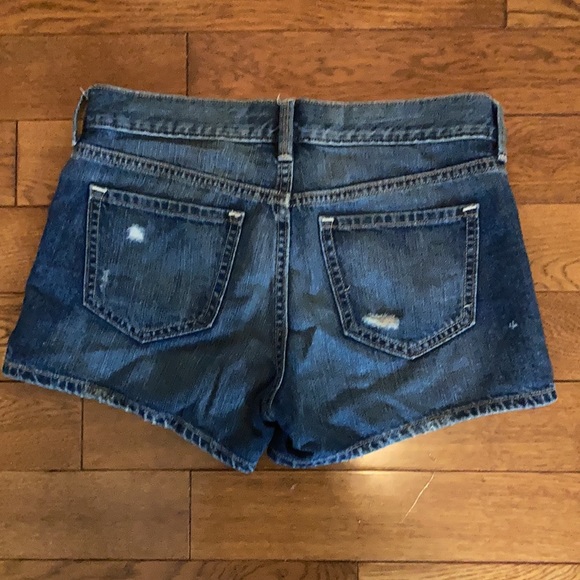 Old Navy Jean Shorts - Picture 3 of 3
